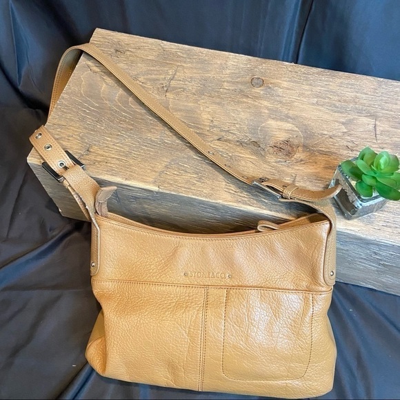 Stone & Company Leather Shoulder Bag - Picture 4 of 11